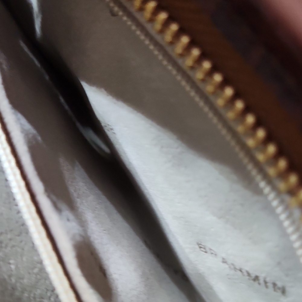 Brahmin Croc-Embossed Shoulder Bag in Rich Brown - Picture 5 of 13